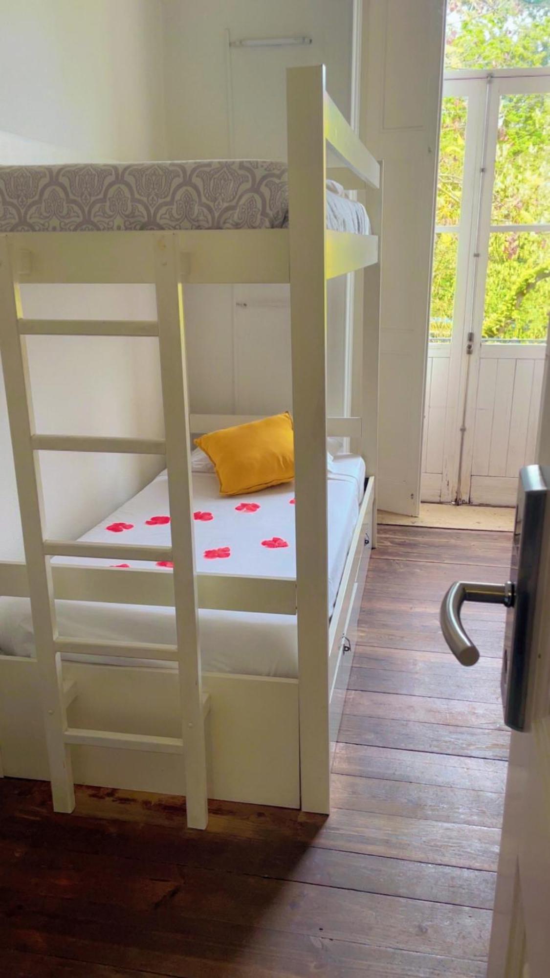 Ww Hostel & Suites Coimbra Luaran gambar