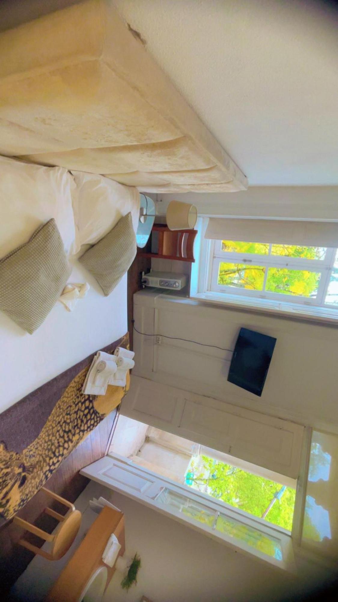Ww Hostel & Suites Coimbra Luaran gambar
