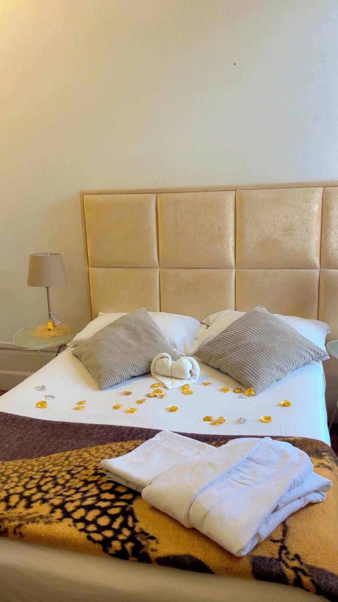 Ww Hostel & Suites Coimbra Luaran gambar